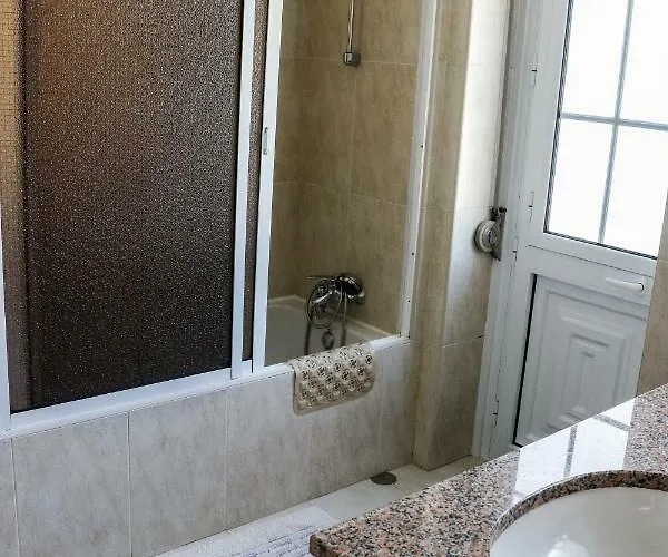 Casa Da Tia Adilia Affittacamere Ponta Delgada